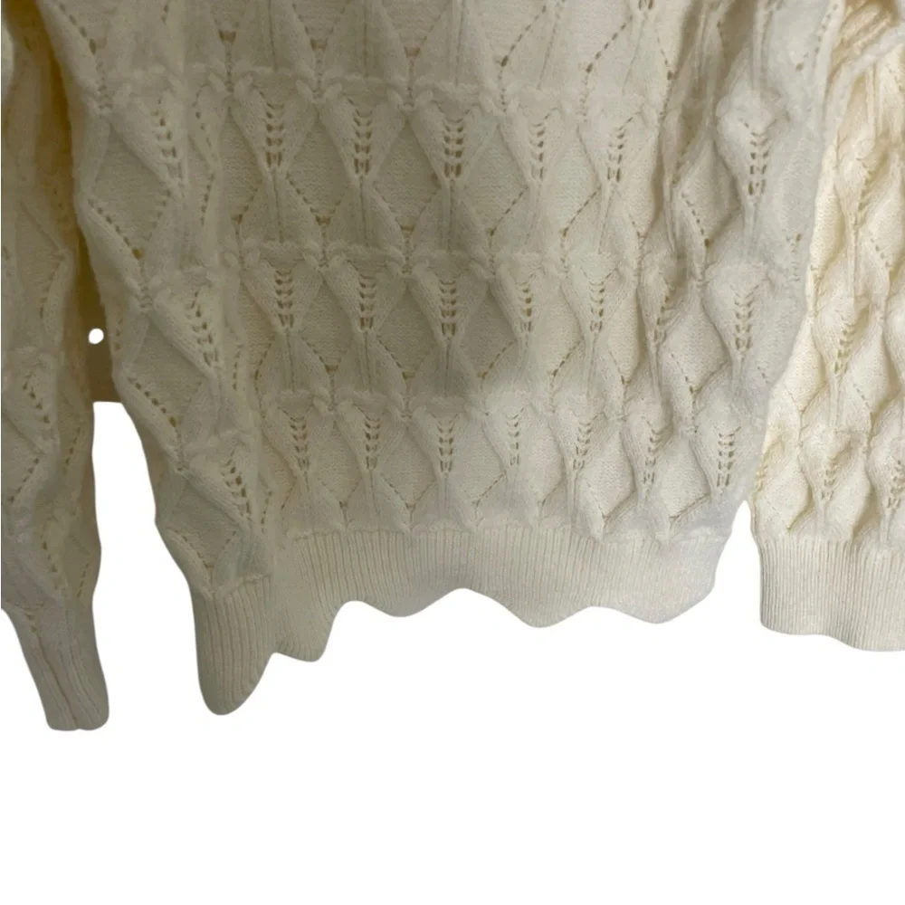Baltic Born Women's Cream Cable Knit Sweater Scallop Hem Small